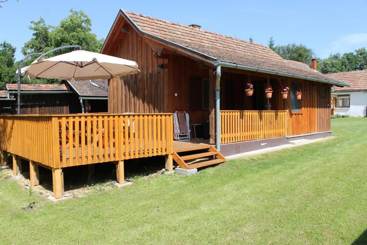 Orban Porta Hotel Szalafo Exterior photo